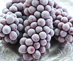 KenhSinhVien-rbk-healthful-summer-foods-frozen-grapes-lgn-thumb.jpg