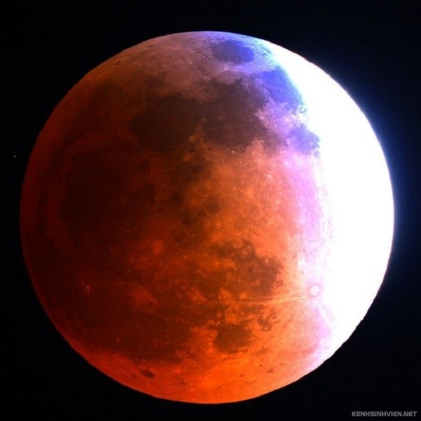 total-lunar-eclipse-april-15-mt-lemmon-skycenter-14251.jpg