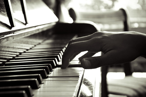 piano-684958-4670.jpg