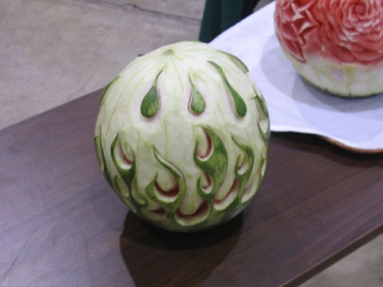 amazing-watermelon-carvings-640-11-15780-1239.jpg