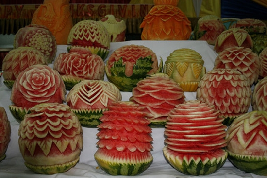amazing-watermelon-carvings-640-24-15780-8777.jpg