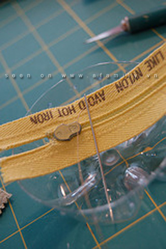 KenhSinhVien.Net-110517afamily-kt-vi-cam-tay-tu-vo-chai-nhua-5.jpg