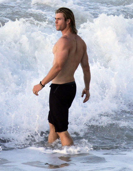 KenhSinhVien.Net-e7fbe0efdd819c5b-ffp-8612615-revolverff-hemsworth-damon-011912.preview.jpg